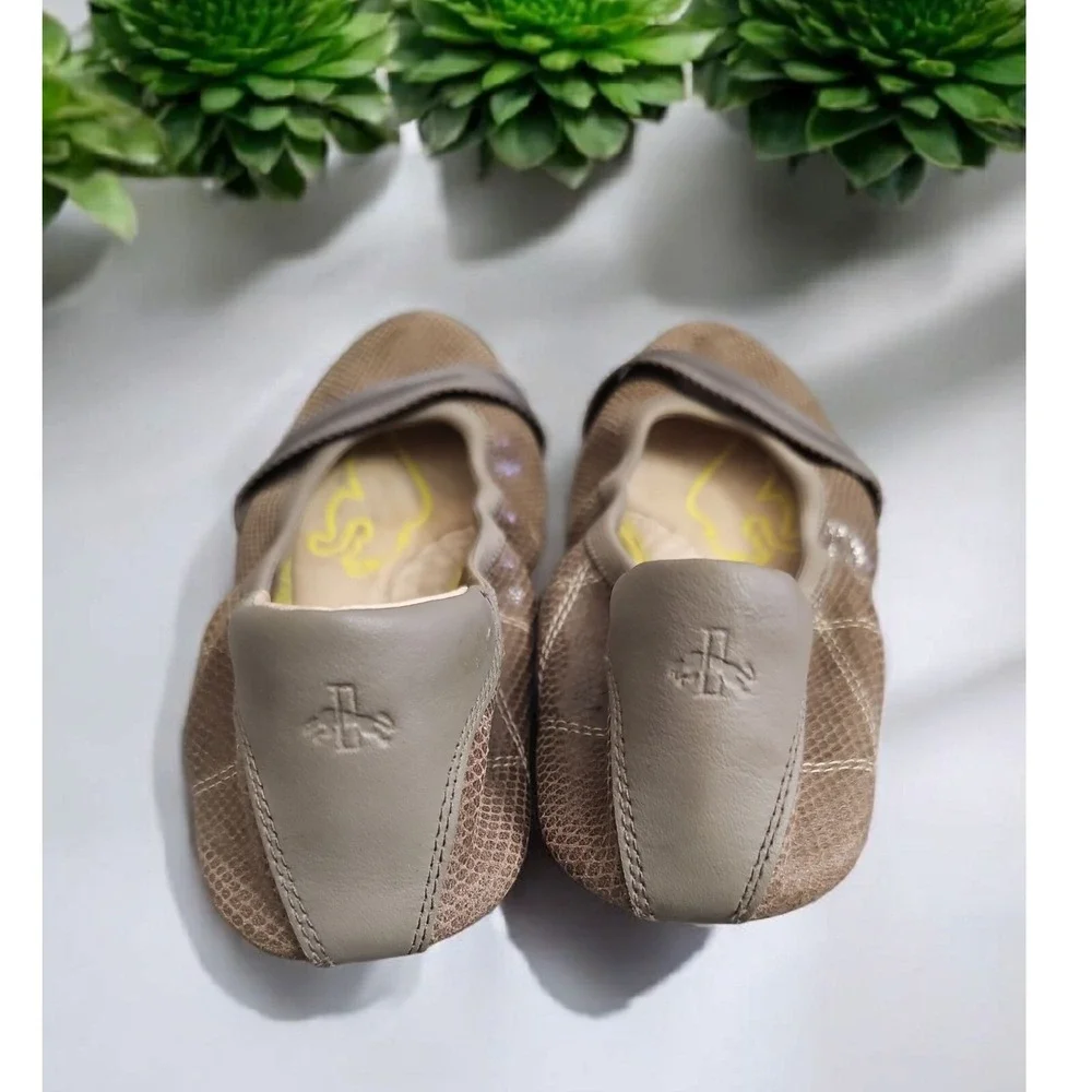 Puma Rhythm Ballet Flats Elastic Strap Comfort Walking‎ Tan Shoes Size US 11